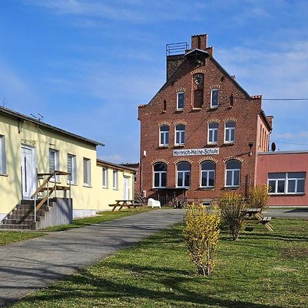 Gaestehaus Heinrich Heine Schule Bad Dürrenberg Extérieur photo