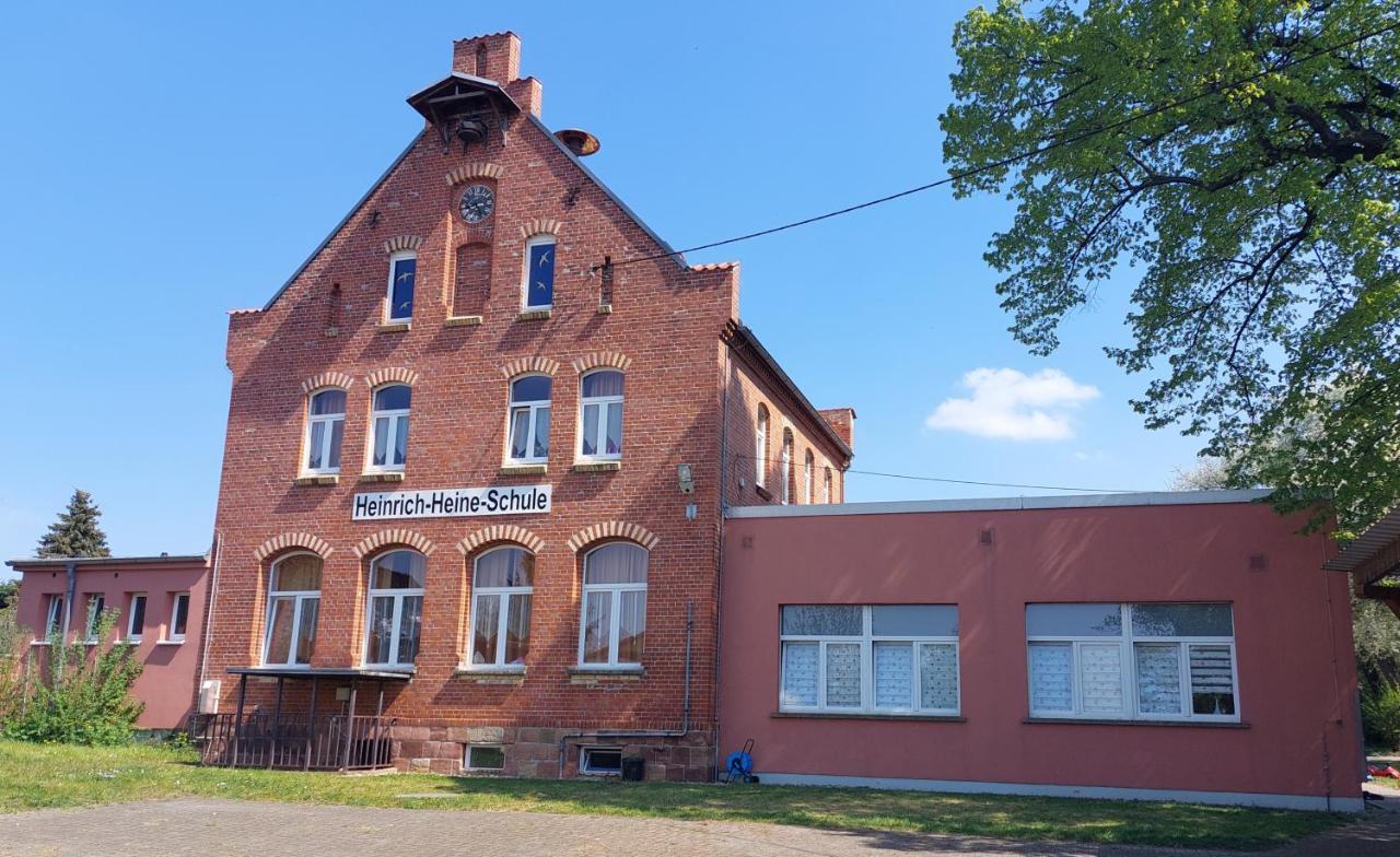 Gaestehaus Heinrich Heine Schule Bad Dürrenberg Extérieur photo